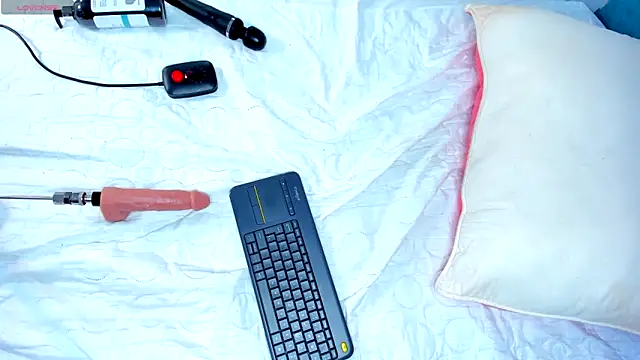 CintiaVega online show from 02.07.25