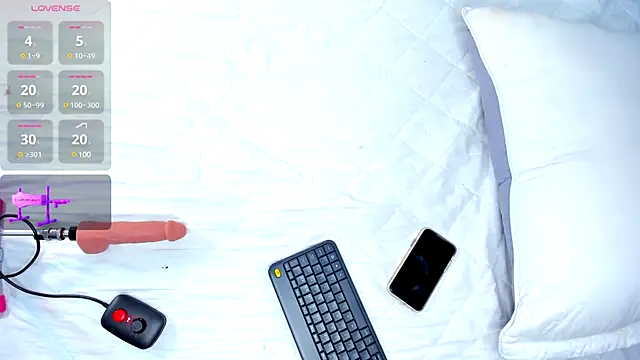 CintiaVega online show from 02.09.25