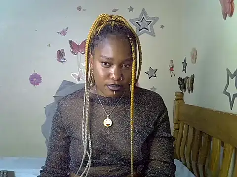 Snapshot of Pretty_tiffany chatting on 03.19.25 Pretty tiffany online show from 03.19.25