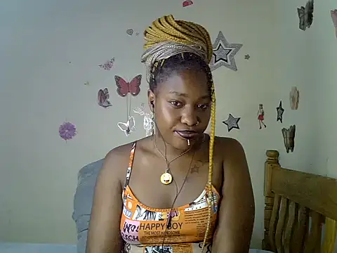 Snapshot of Pretty_tiffany chatting on 03.20.25 Pretty tiffany online show from 03.20.25