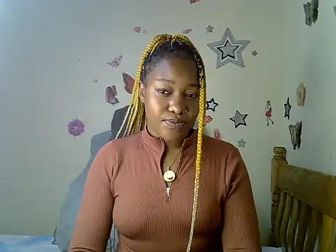 Snapshot of Pretty_tiffany chatting on 03.22.25 Pretty tiffany online show from 03.22.25