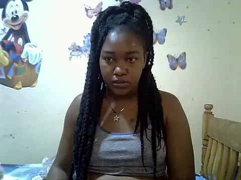 Snapshot of Pretty_tiffany chatting on 09.25.25 Pretty tiffany online show from 09.25.25