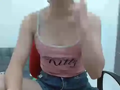 Snapshot of Jikey98 chatting on 10.04.25 Jikey98 online show from 10.04.25