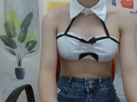 Snapshot of Jikey98 chatting on 10.20.25 Jikey98 online show from 10.20.25