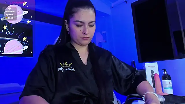 Snapshot of TifanyWhite_ chatting on 02.12.25 TifanyWhite online show from 02.12.25