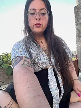 Mizztikaa online show from 01.23.25