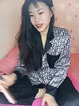 Snapshot of Alissa_121 chatting on 12.16.24 Alissa 121 online show from 12.16.24