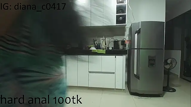 Snapshot of leoytessa_10 chatting on 11.20.25 leoytessa 10 online show from 11.20.25