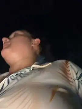 Snapshot of eva_y_marcelo chatting on 02.25.25 eva y marcelo online show from 02.25.25