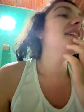 Snapshot of eva_y_marcelo chatting on 11.01.25 eva y marcelo online show from 11.01.25