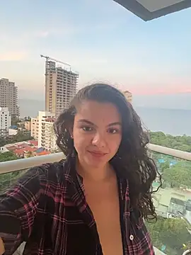 Snapshot of eva_y_marcelo chatting on 12.03.25 eva y marcelo online show from 12.03.25