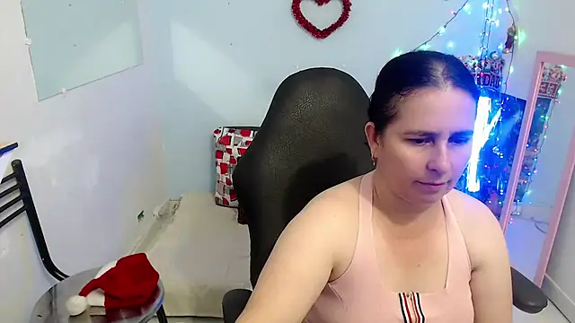 victoria jones online show from 12.17.25