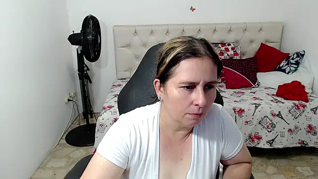 victoria jones online show from 04.06.26