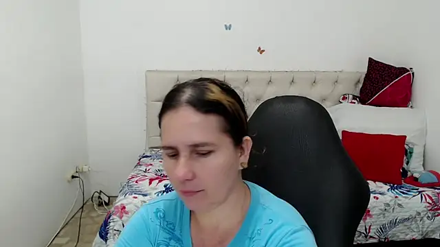 victoria jones online show from 04.20.26