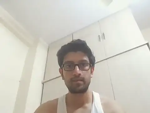 Snapshot of arjun_077 chatting on 11.19.25 arjun 077 online show from 11.19.25