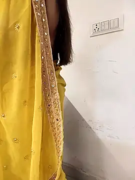 Snapshot of Diya_Chopra chatting on 03.16.25 Diya Chopra online show from 03.16.25