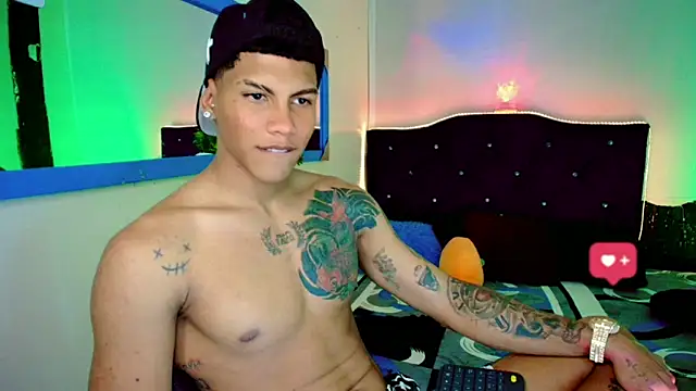 Damian latinxxx online show from 02.05.25