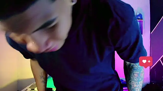 Damian latinxxx online show from 03.11.25