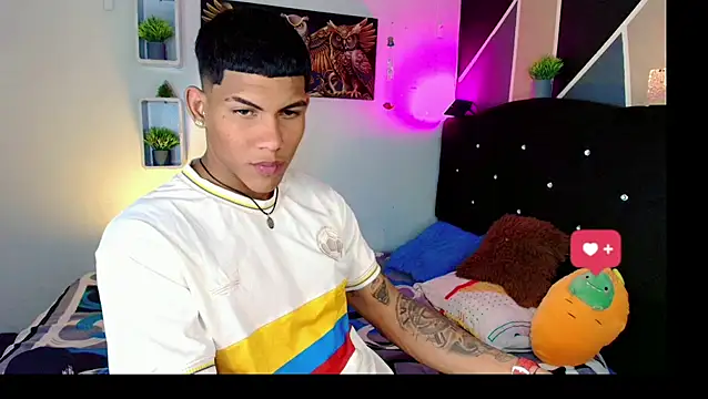Damian latinxxx online show from 03.21.25
