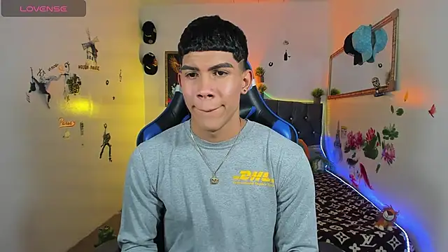 Damian latinxxx online show from 10.01.25