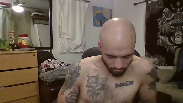 Snapshot of JohnnyDeep187 chatting on 01.15.25 JohnnyDeep187 online show from 01.15.25