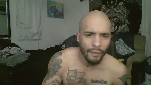 Snapshot of JohnnyDeep187 chatting on 01.16.25 JohnnyDeep187 online show from 01.16.25