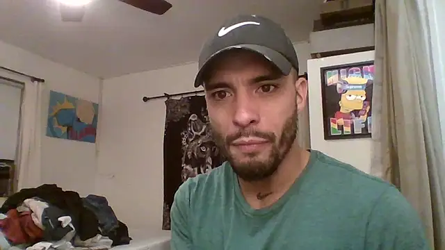 Snapshot of JohnnyDeep187 chatting on 03.17.25 JohnnyDeep187 online show from 03.17.25