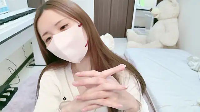 Snapshot of -SHINON- chatting on 01.11.25 -SHINON- online show from 01.11.25