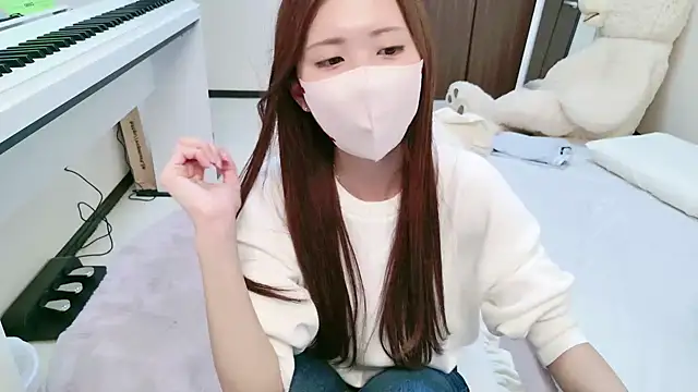 Snapshot of -SHINON- chatting on 01.25.25 -SHINON- online show from 01.25.25