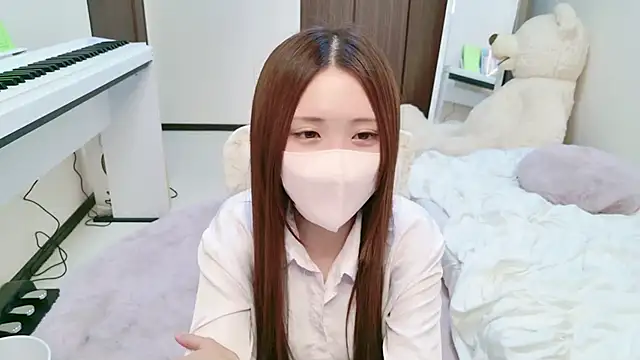 Snapshot of -SHINON- chatting on 02.11.25 -SHINON- online show from 02.11.25