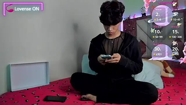 Snapshot of Santy_carrington chatting on 09.17.25 Santy carrington online show from 09.17.25