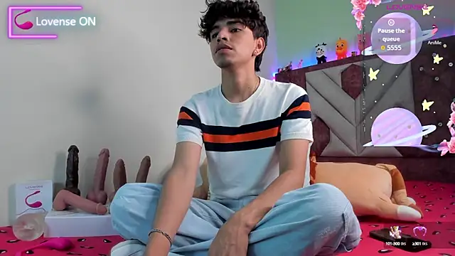 Snapshot of Santy_carrington chatting on 09.27.25 Santy carrington online show from 09.27.25