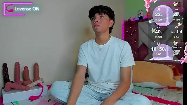 Snapshot of Santy_carrington chatting on 11.23.25 Santy carrington online show from 11.23.25