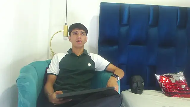 Santy carrington online show from 03.14.26