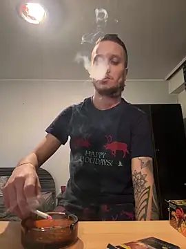 Snapshot of BWC69_69_69 chatting on 12.04.24 BWC69 69 69 online show from 12.04.24