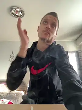 Snapshot of BWC69_69_69 chatting on 01.21.25 BWC69 69 69 online show from 01.21.25