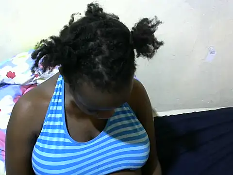 Snapshot of Thicky_kyla chatting on 07.11.26 Thicky kyla online show from 07.11.26