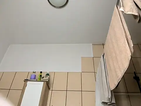 Milky hairy mommy online show from 11.15.25