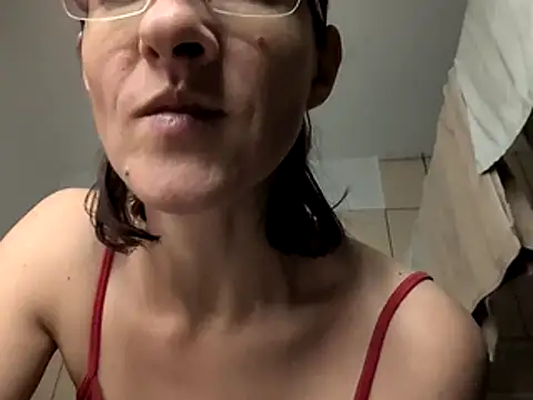 Milky hairy mommy online show from 11.29.25