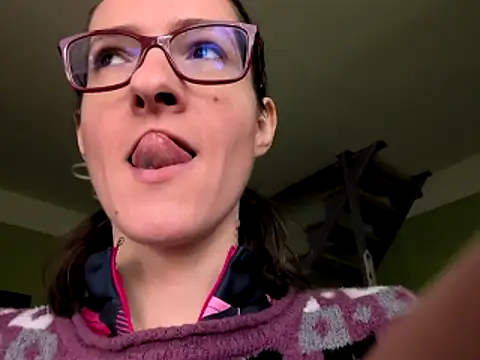 Milky hairy mommy online show from 02.05.26