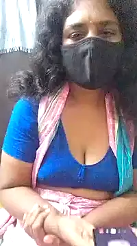 Snapshot of Tamil--Rani chatting on 12.14.24 Tamil--Rani online show from 12.14.24