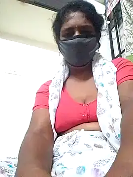 Snapshot of Tamil--Rani chatting on 12.16.24 Tamil--Rani online show from 12.16.24