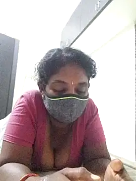 Snapshot of Tamil--Rani chatting on 01.04.25 Tamil--Rani online show from 01.04.25