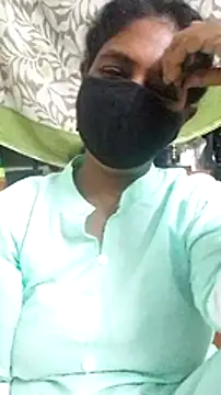 Snapshot of Tamil--Rani chatting on 01.08.25 Tamil--Rani online show from 01.08.25