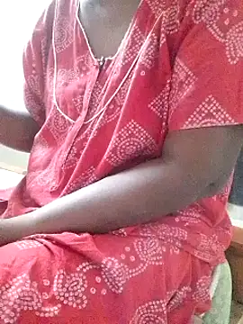 Snapshot of Tamil--Rani chatting on 01.10.25 Tamil--Rani online show from 01.10.25