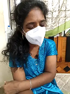 Snapshot of Tamil--Rani chatting on 02.02.25 Tamil--Rani online show from 02.02.25