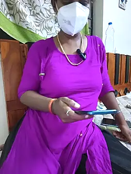 Snapshot of Tamil--Rani chatting on 02.03.25 Tamil--Rani online show from 02.03.25