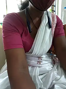 Snapshot of Tamil--Rani chatting on 02.16.25 Tamil--Rani online show from 02.16.25