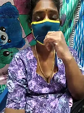 Snapshot of Tamil--Rani chatting on 03.15.25 Tamil--Rani online show from 03.15.25