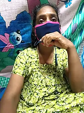 Snapshot of Tamil--Rani chatting on 03.19.25 Tamil--Rani online show from 03.19.25
